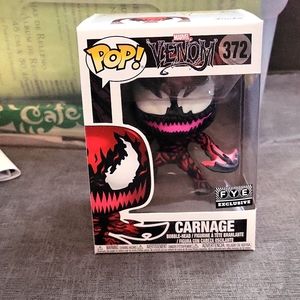Funko Pop 372 Carnage Venom FYE Exclusive NIB